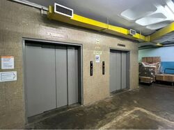Valiant Industrial Building (D13), Warehouse #625491241